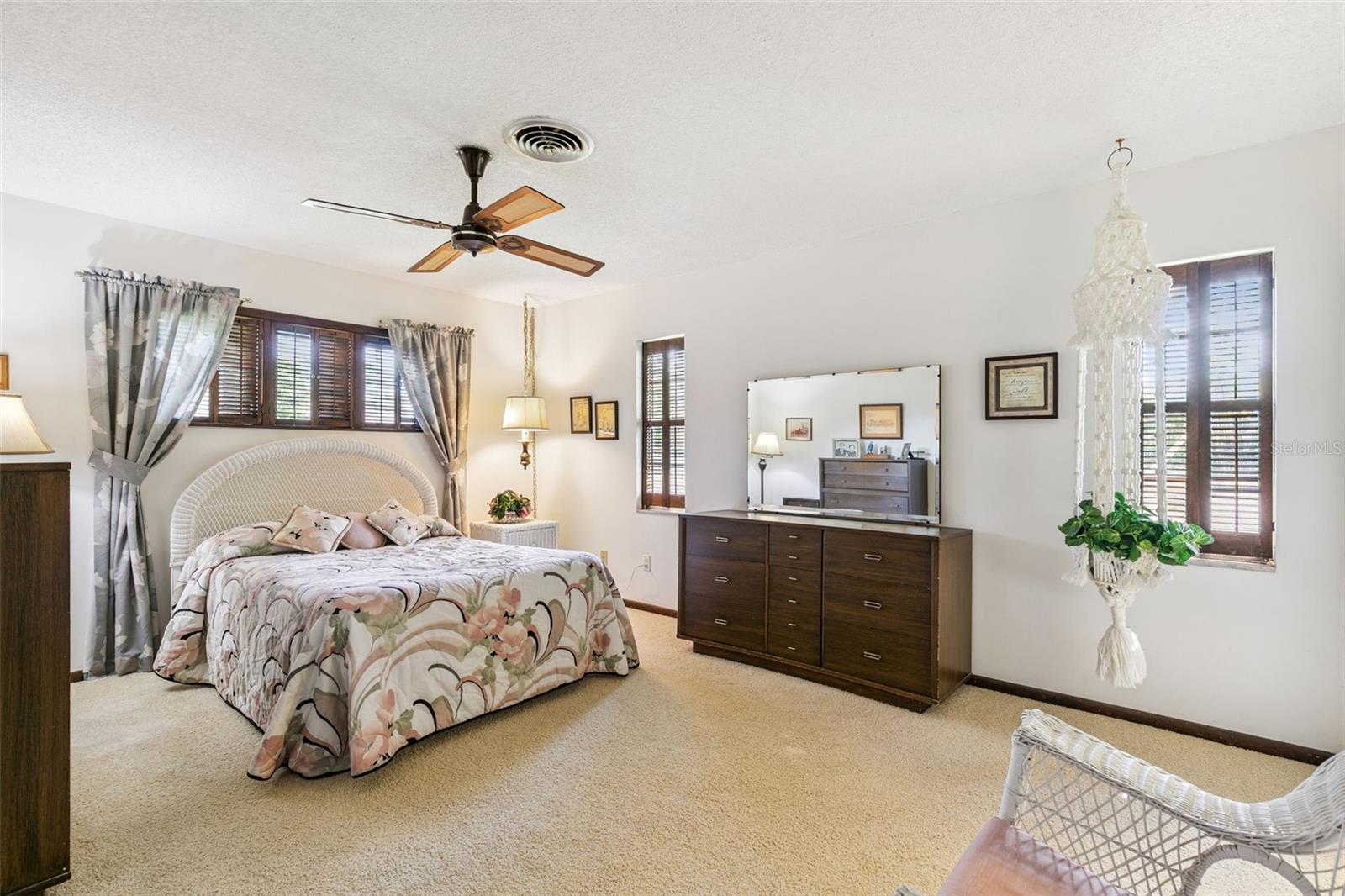 225 LAKE DESTINY TRL, ALTAMONTE SPRINGS, FL, 32714