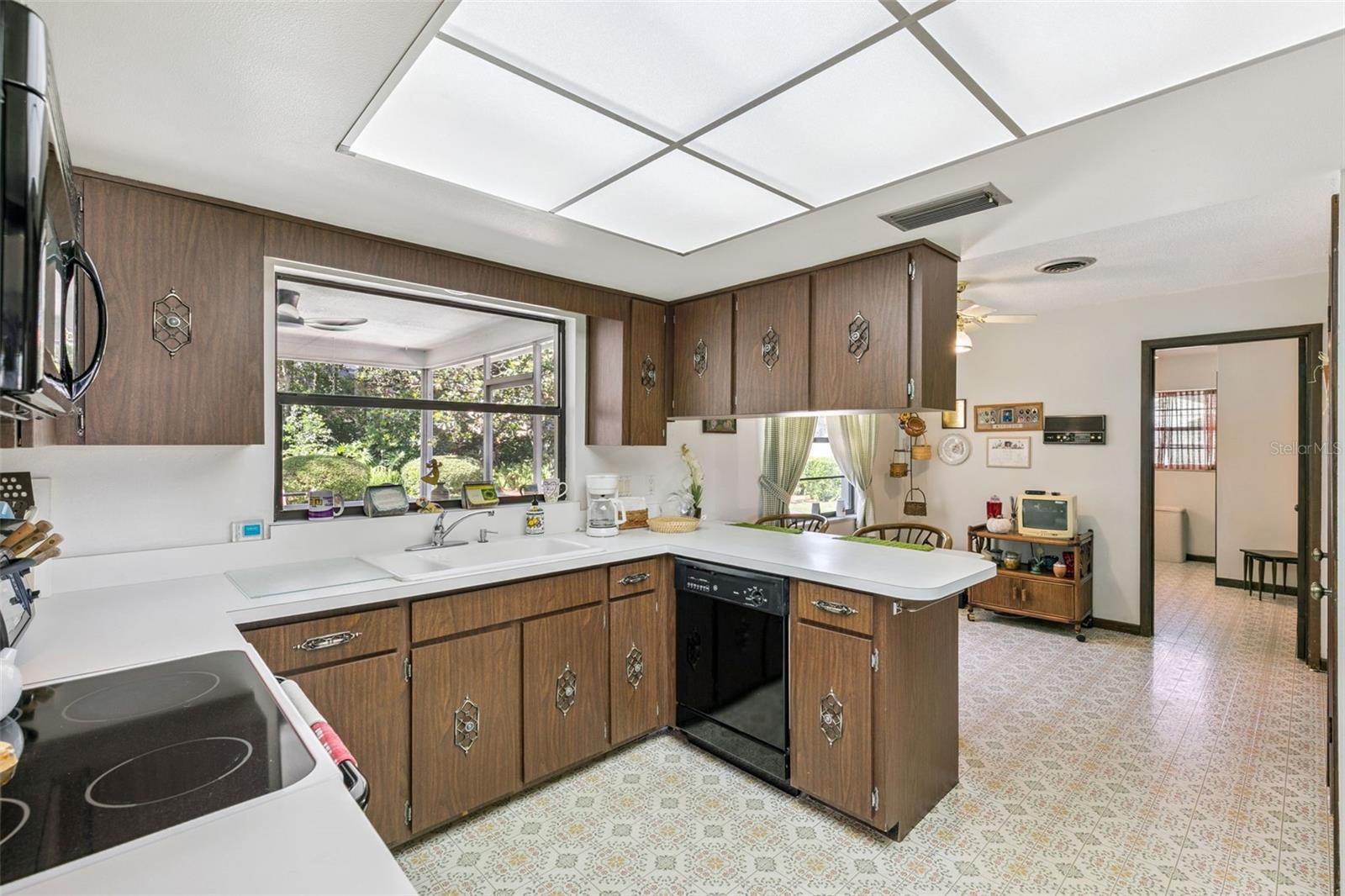 225 LAKE DESTINY TRL, ALTAMONTE SPRINGS, FL, 32714