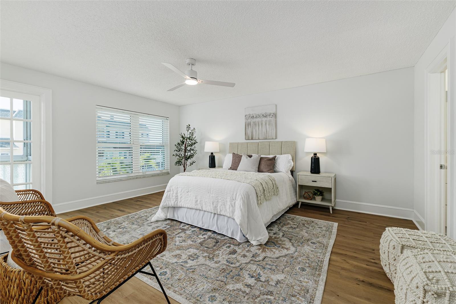 139 BLUFF VIEW DR #305, BELLEAIR BLUFFS, FL, 33770