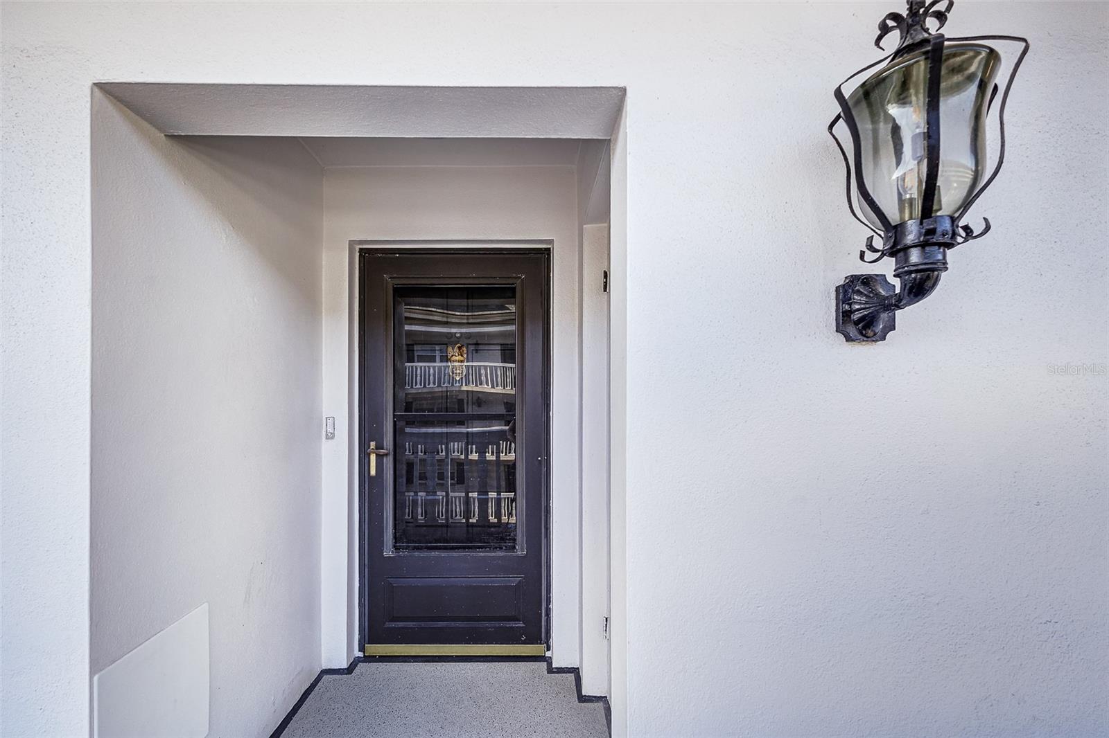 139 BLUFF VIEW DR #305, BELLEAIR BLUFFS, FL, 33770