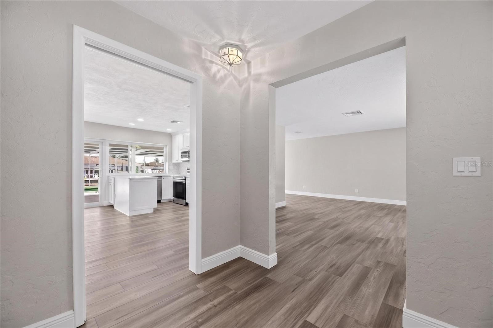 6305 COTTONWOOD LN, APOLLO BEACH, FL, 33572