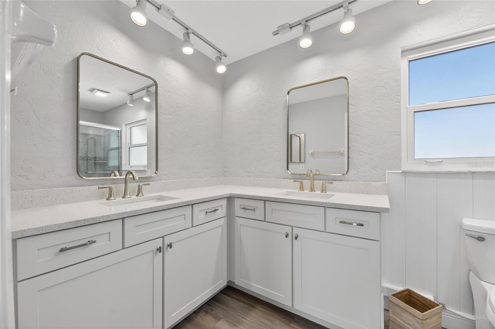 6305 COTTONWOOD LN, APOLLO BEACH, FL, 33572