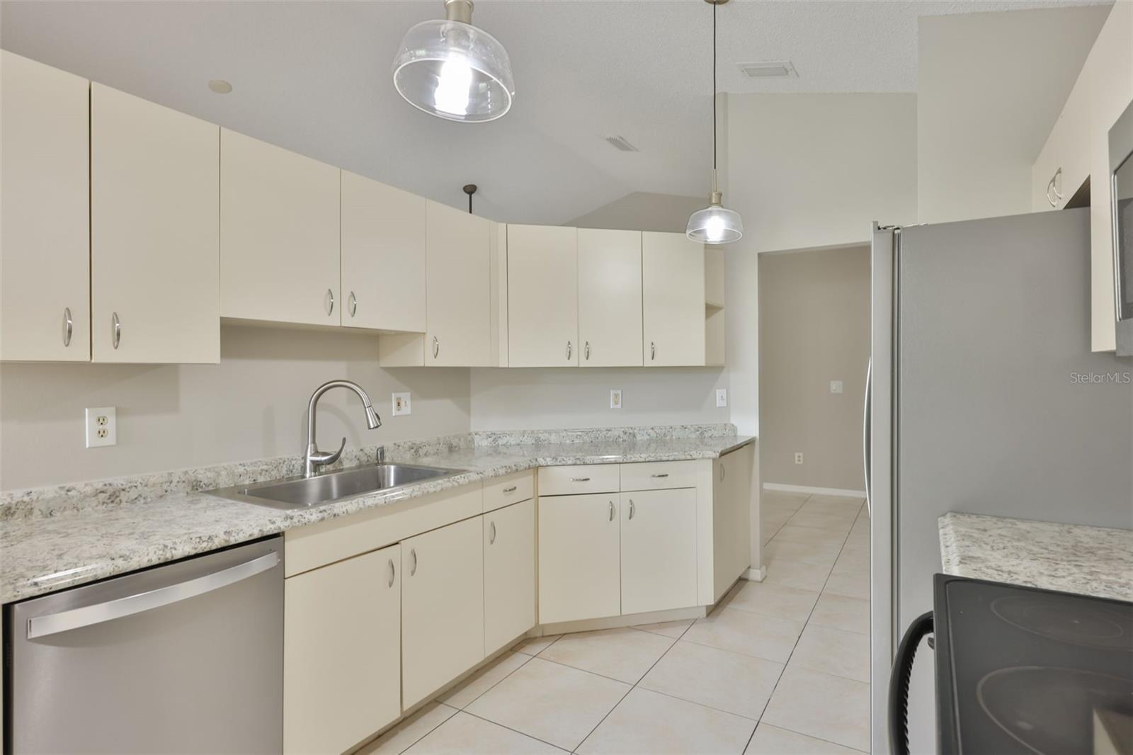 1209 LITCHFIELD DR #42, SUN CITY CENTER, FL, 33573
