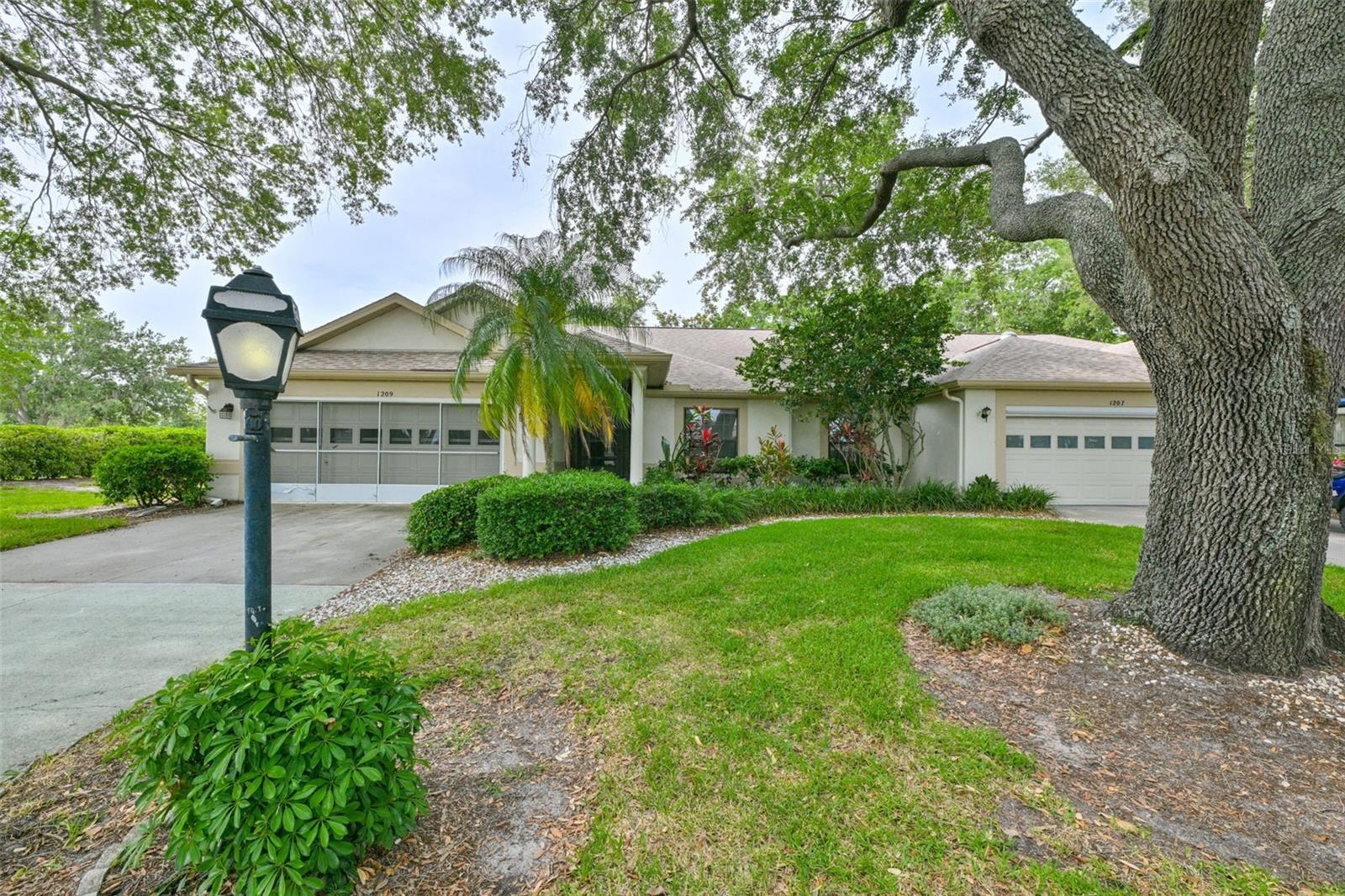 1209 LITCHFIELD DR #42, SUN CITY CENTER, FL, 33573