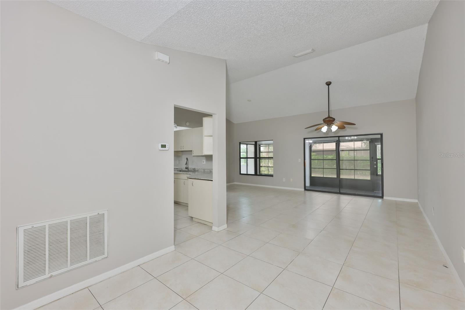 1209 LITCHFIELD DR #42, SUN CITY CENTER, FL, 33573