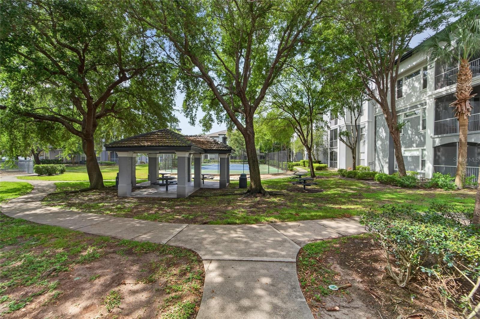 5611 LEGACY CRESCENT PL #304, RIVERVIEW, FL, 33578