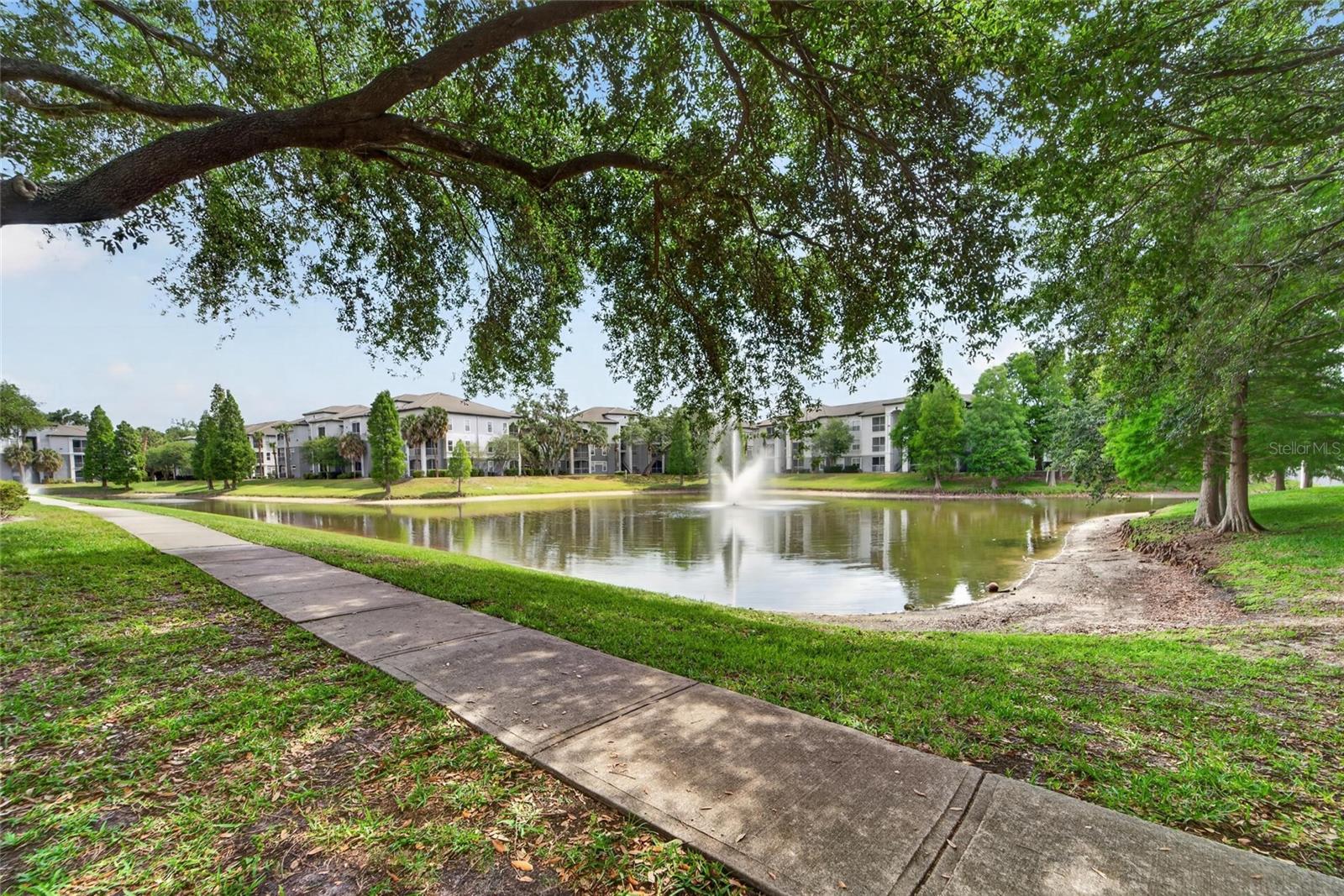 5611 LEGACY CRESCENT PL #304, RIVERVIEW, FL, 33578