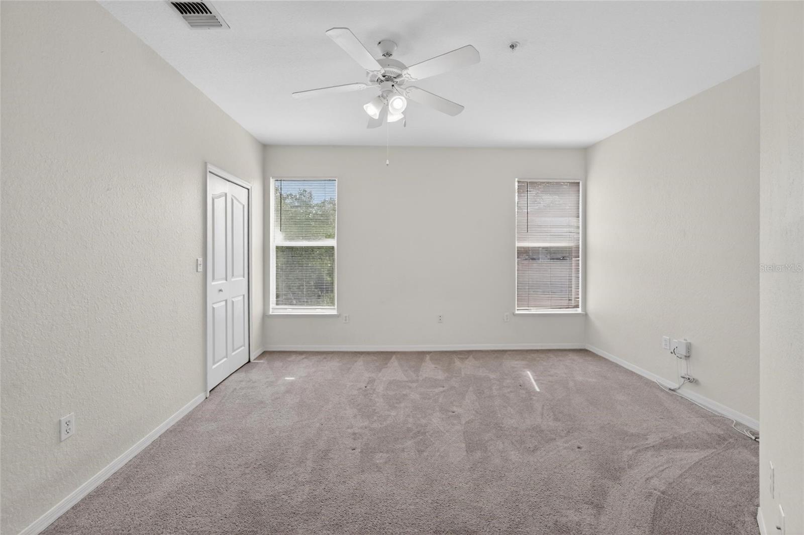5611 LEGACY CRESCENT PL #304, RIVERVIEW, FL, 33578