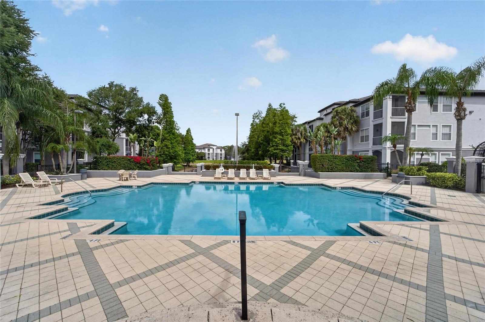 5611 LEGACY CRESCENT PL #304, RIVERVIEW, FL, 33578