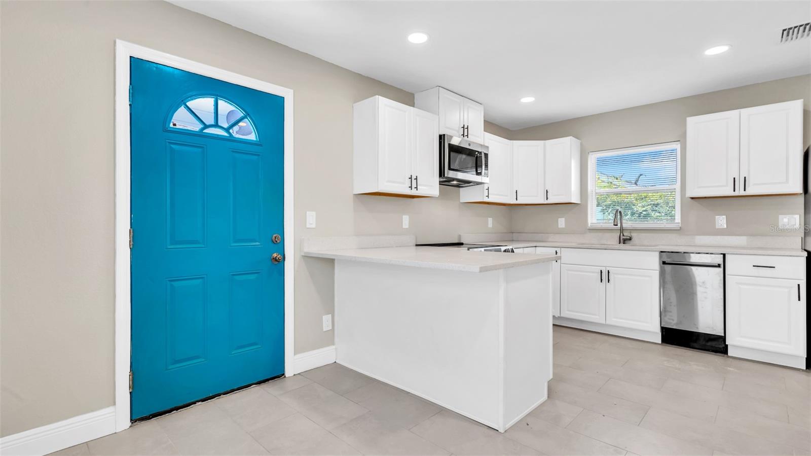 2651 1/2 2ND AVE S, ST PETERSBURG, FL, 33712