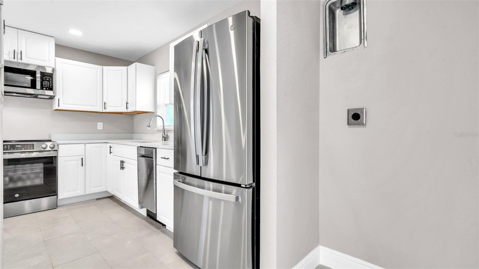 2651 1/2 2ND AVE S, ST PETERSBURG, FL, 33712