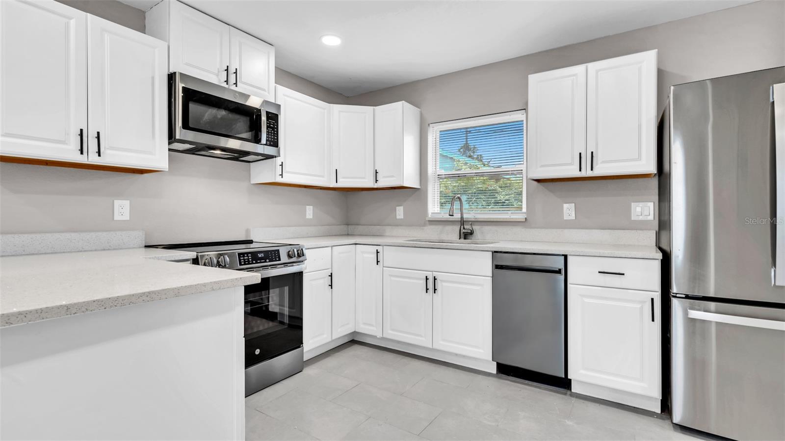 2651 1/2 2ND AVE S, ST PETERSBURG, FL, 33712