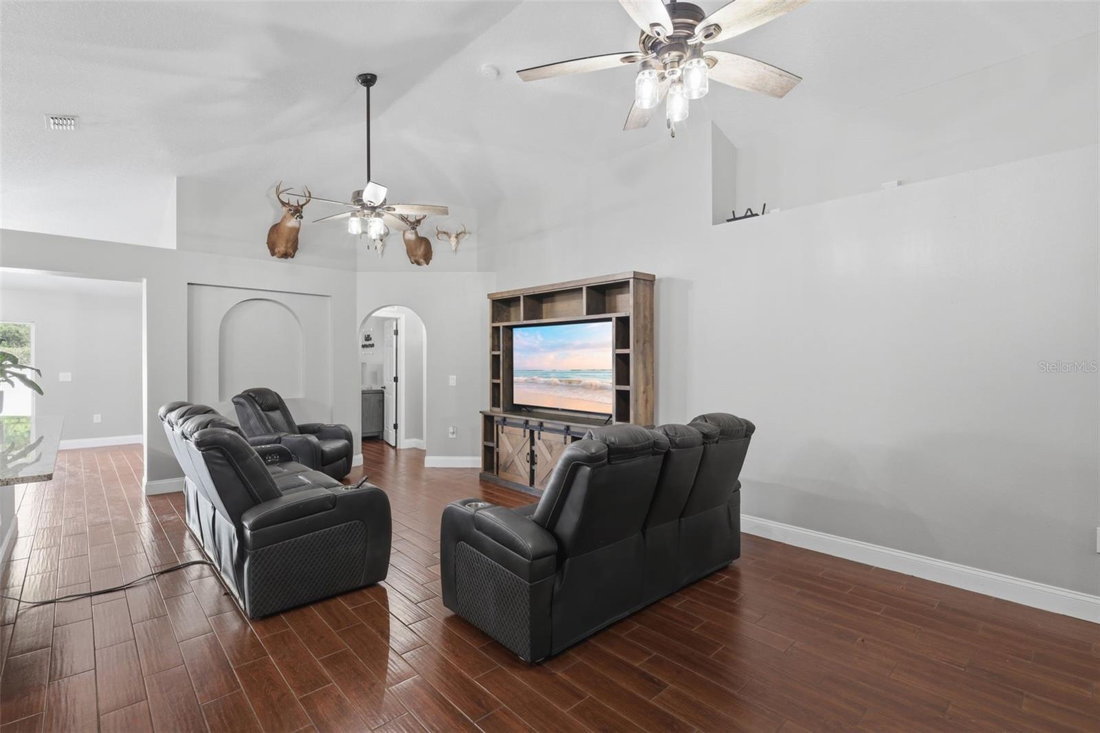 399 FAIRFIELD DR, SANFORD, FL, 32771