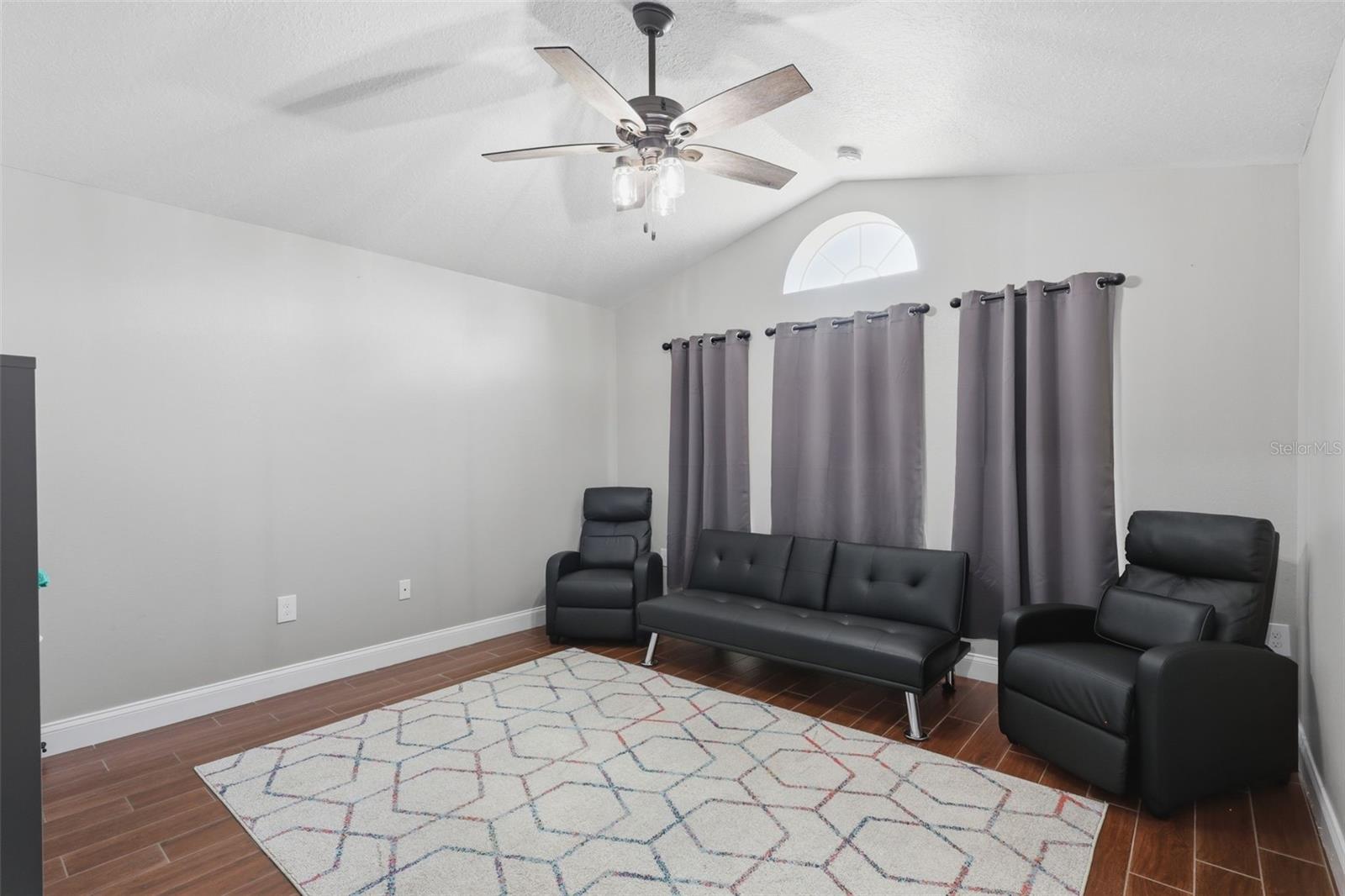 399 FAIRFIELD DR, SANFORD, FL, 32771