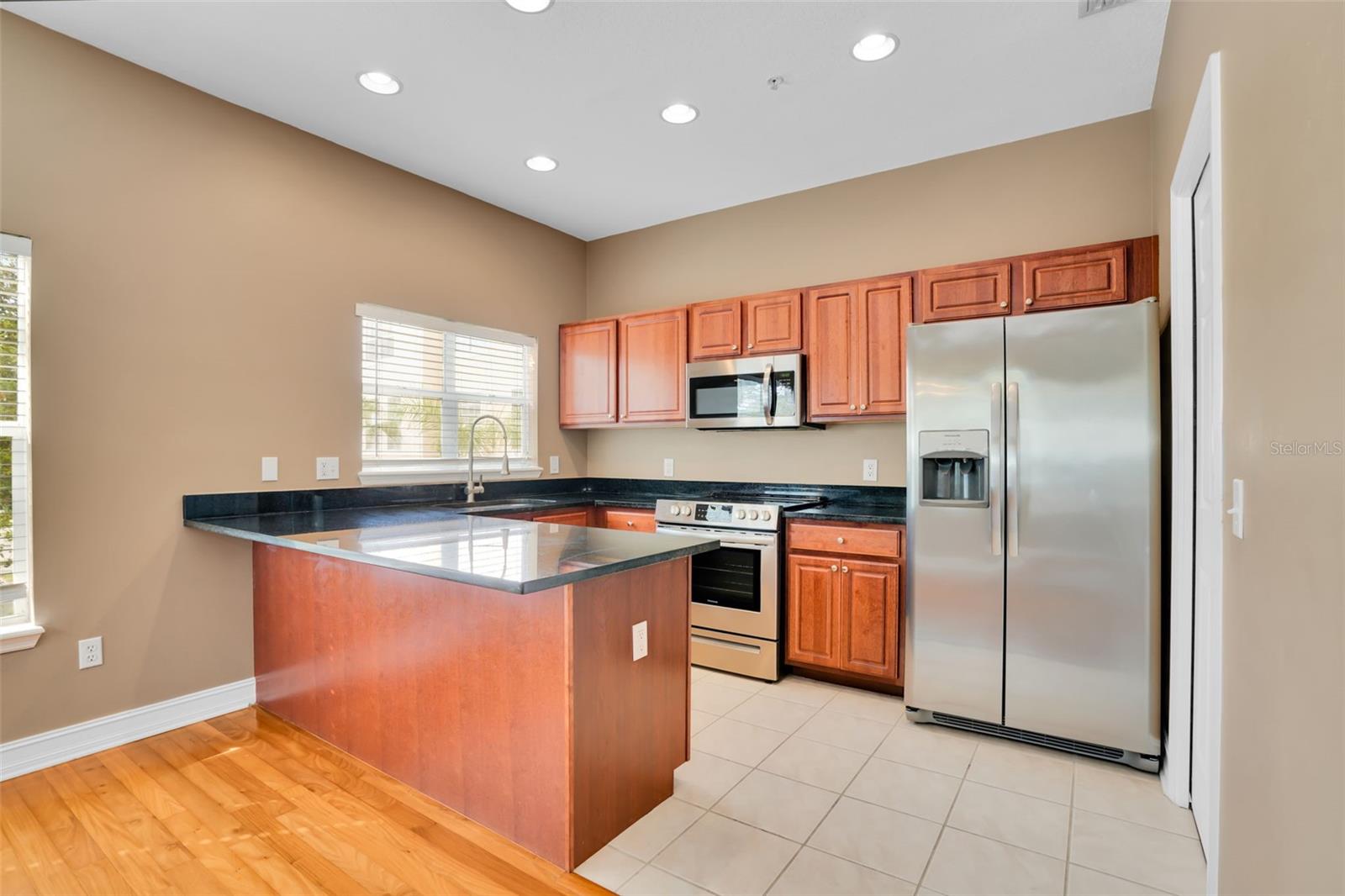 3102 TOSCANA CIR, TAMPA, FL, 33611