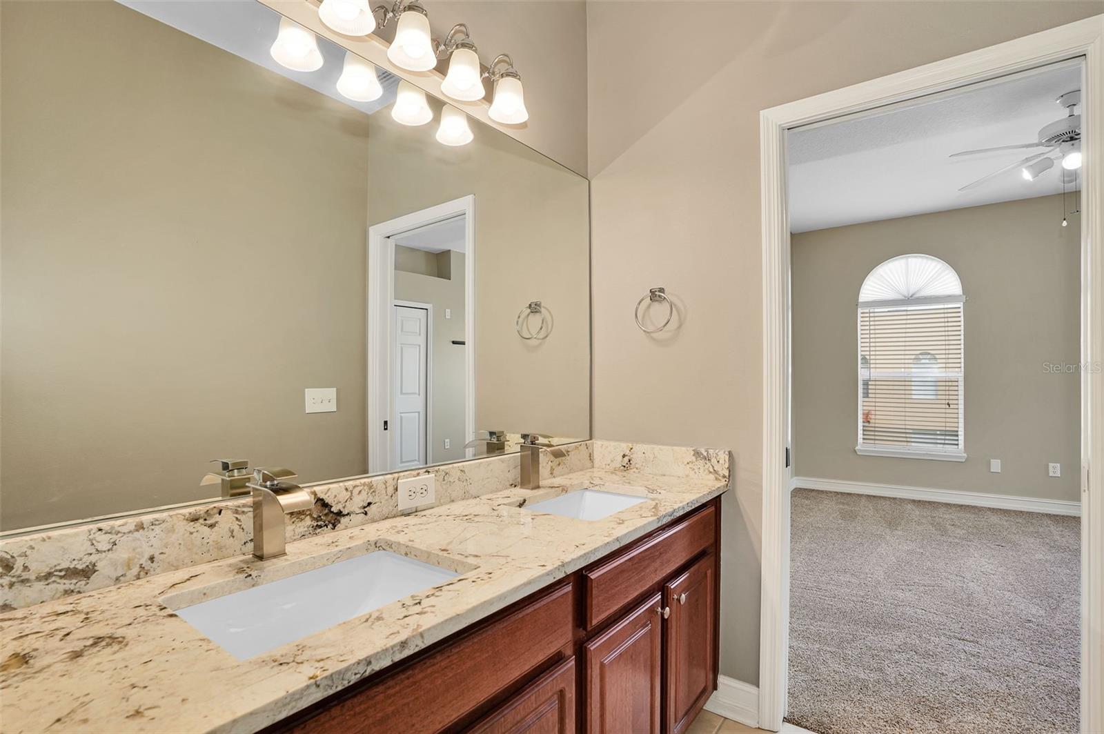 3102 TOSCANA CIR, TAMPA, FL, 33611