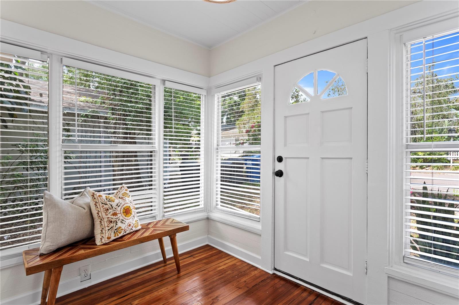 1175 HIGHLAND CT N, ST PETERSBURG, FL, 33701
