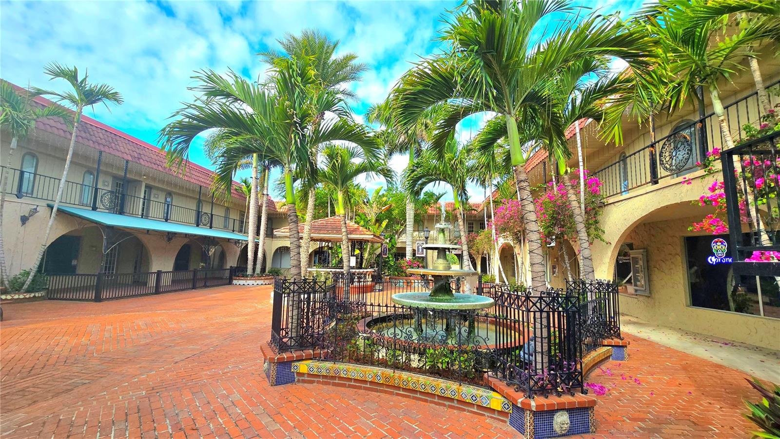 530 US-41-BYP #1A, VENICE, FL, 34285