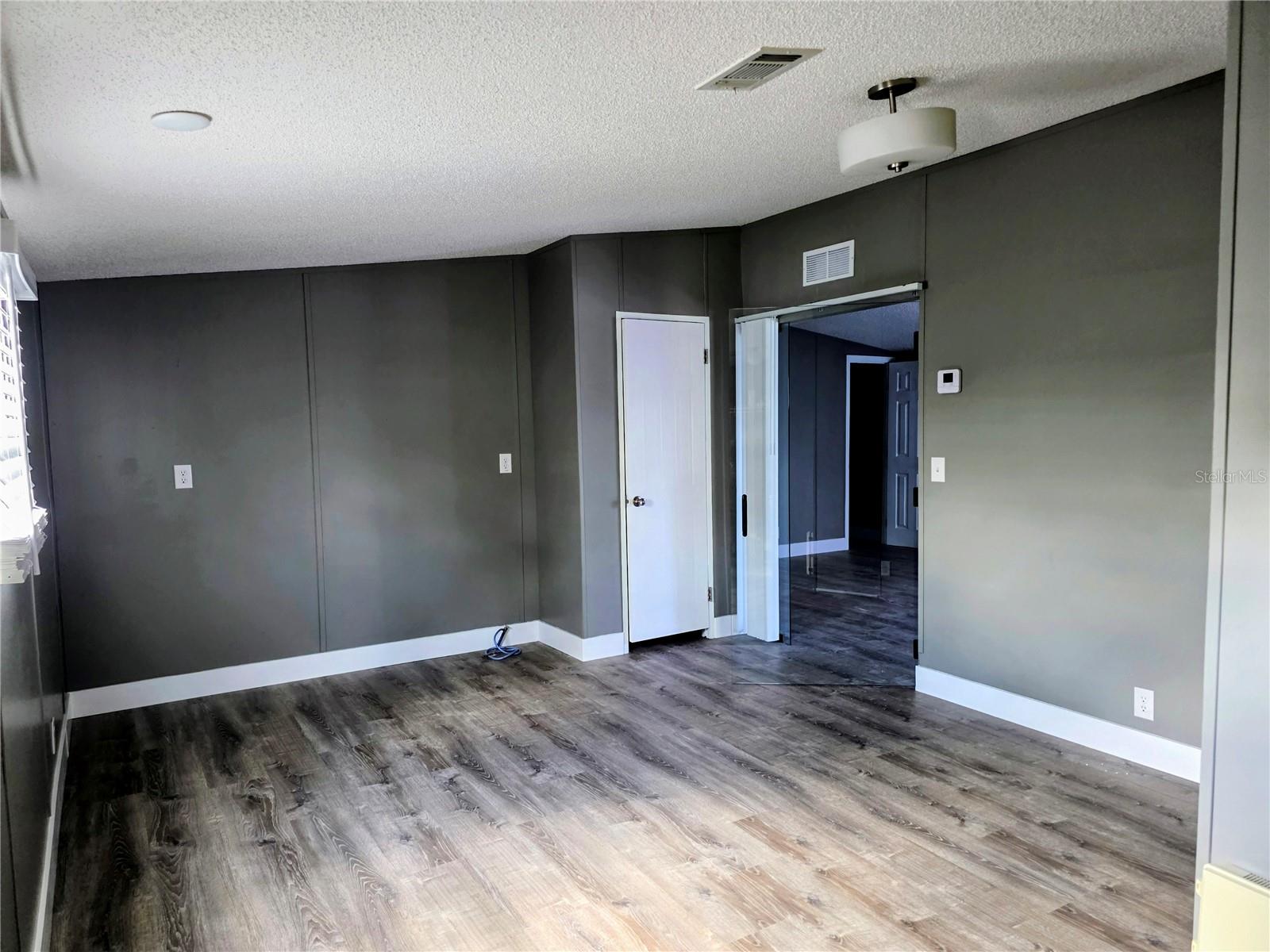 205 W SHELL POINT RD #Bldg A, RUSKIN, FL, 33570