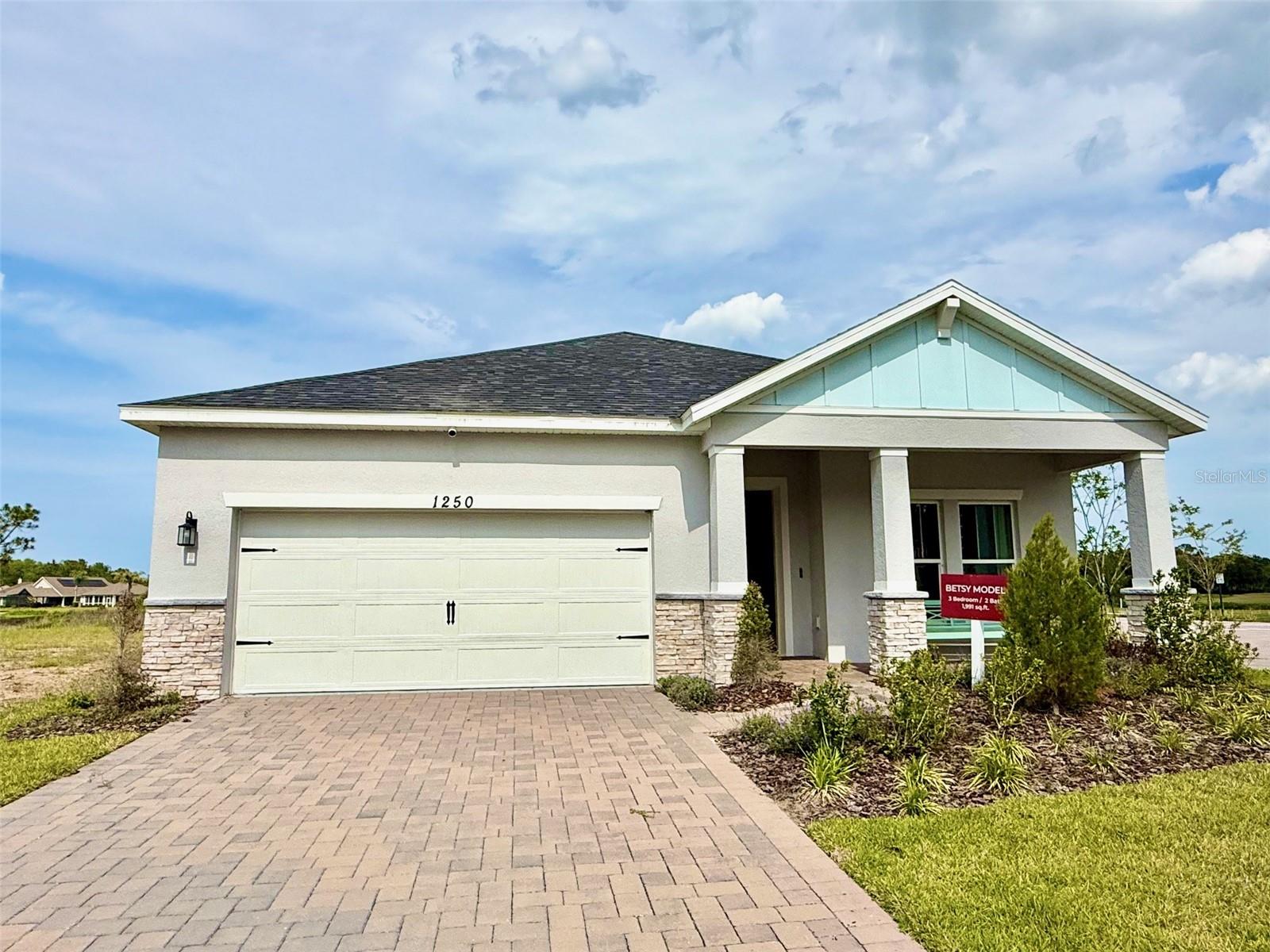 1250 CHAMPIONS DR, DAYTONA BEACH, FL, 32124