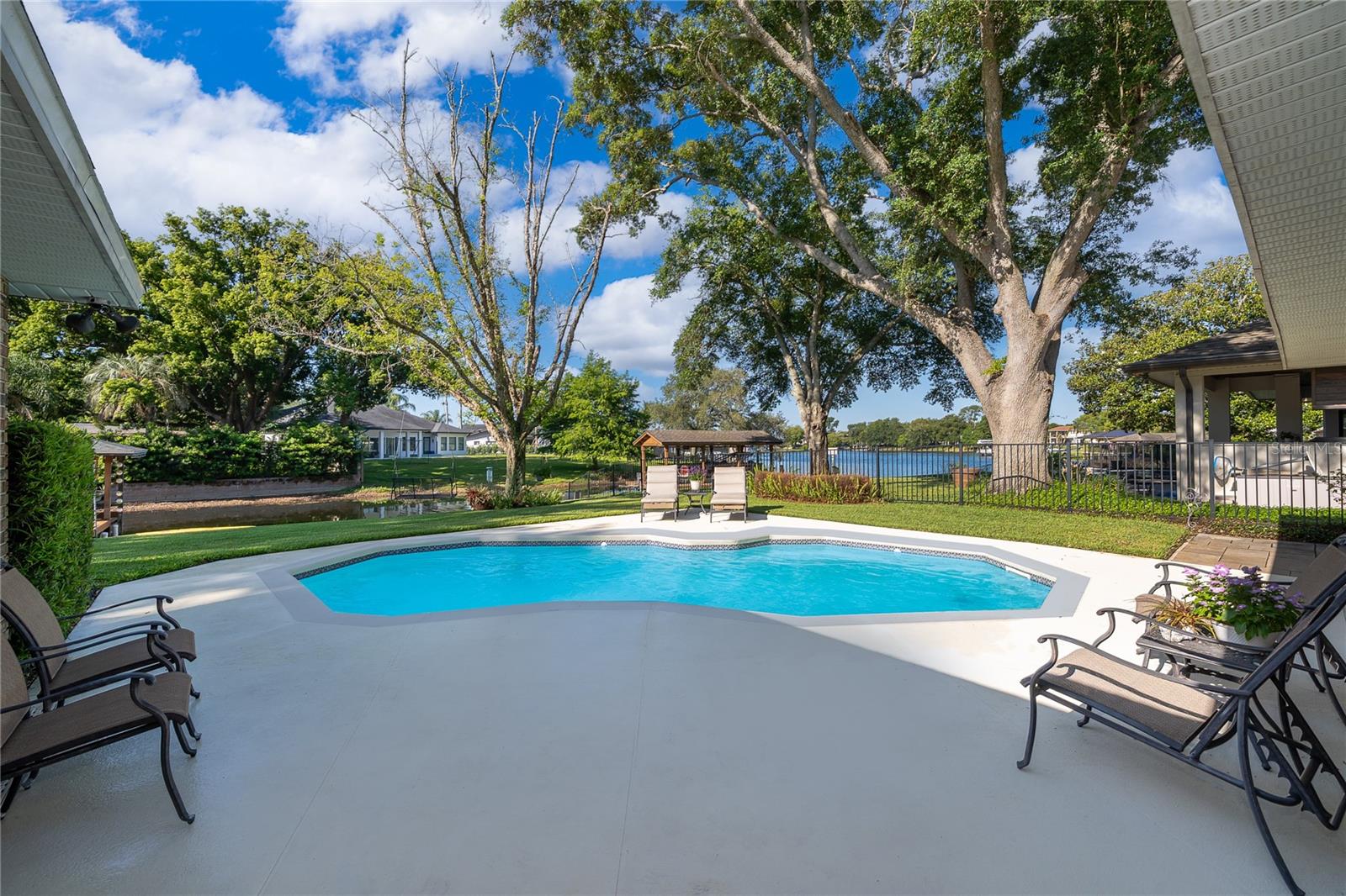 2810 OVERLAKE AVE, ORLANDO, FL, 32806
