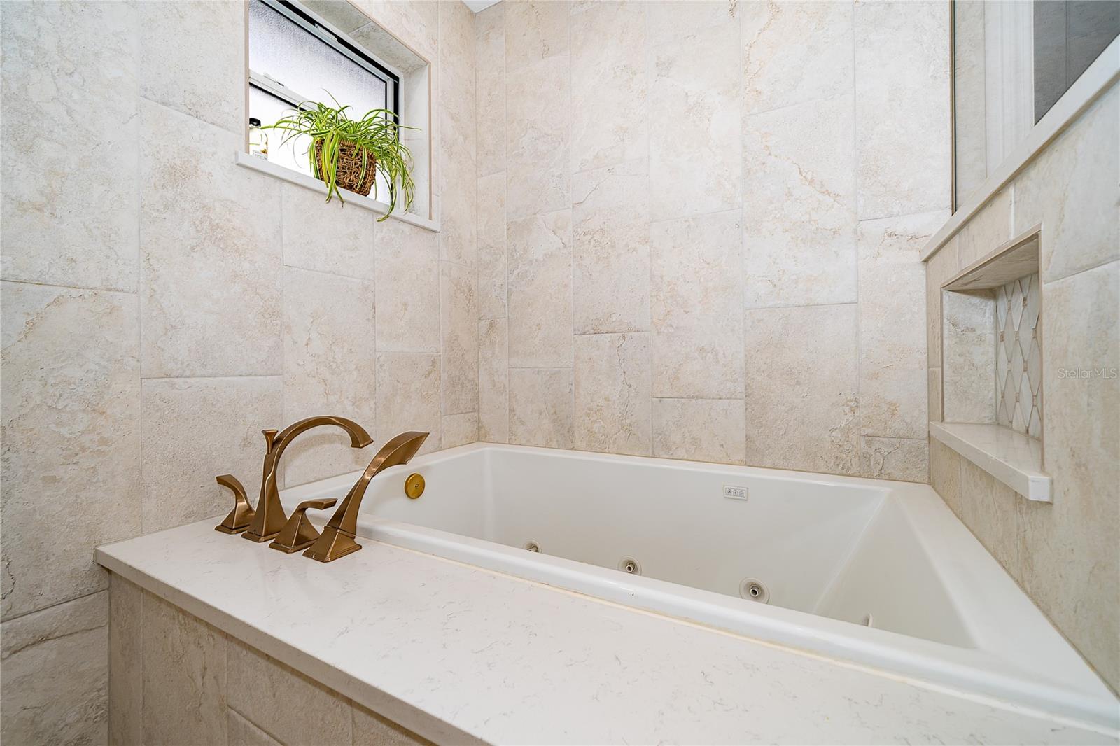 2810 OVERLAKE AVE, ORLANDO, FL, 32806