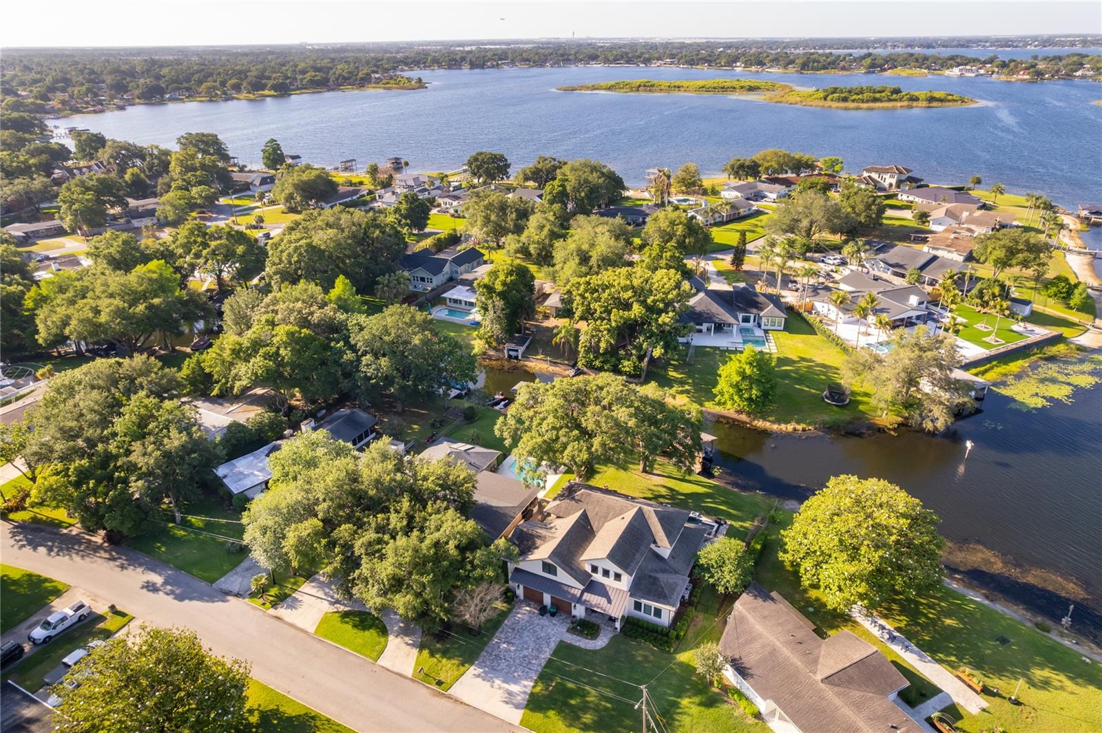 2810 OVERLAKE AVE, ORLANDO, FL, 32806