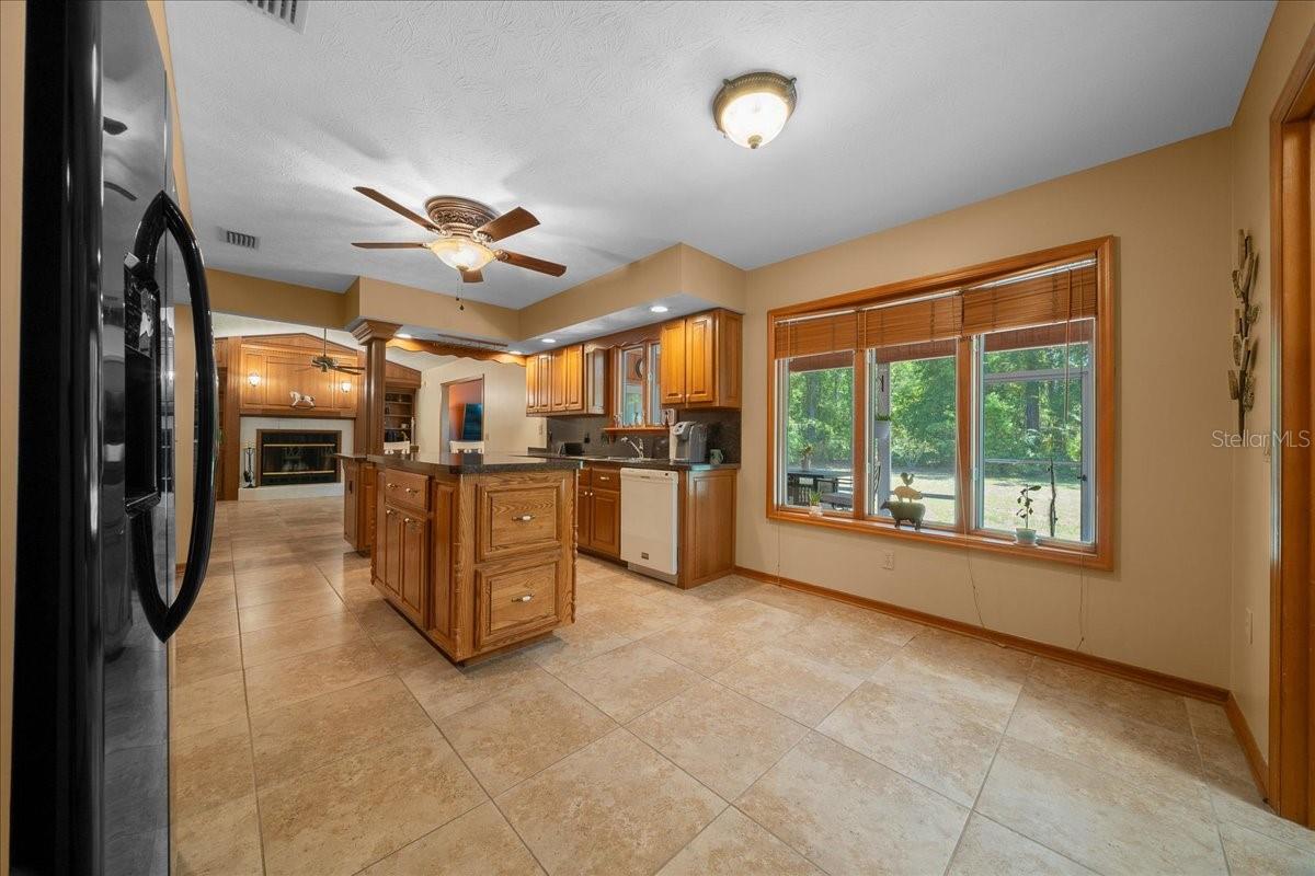 11 SYCAMORE CT W, HOMOSASSA, FL, 34446