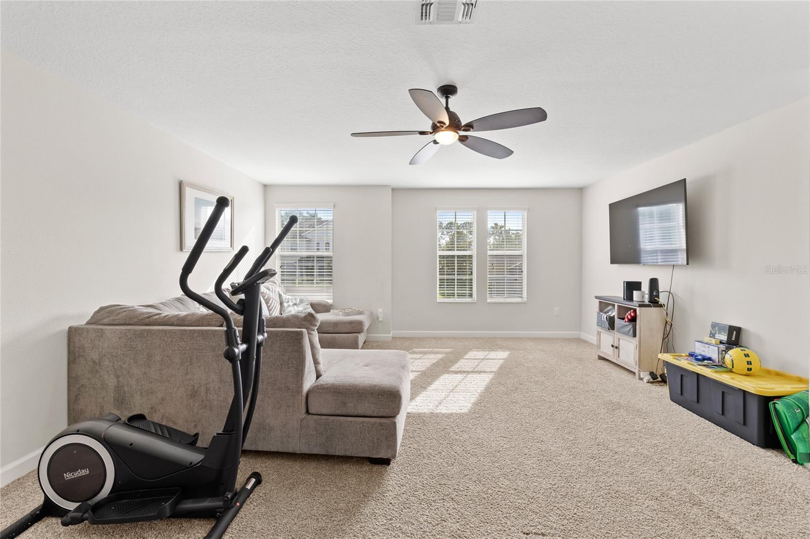 5864 ALENLON WAY, MOUNT DORA, FL, 32757