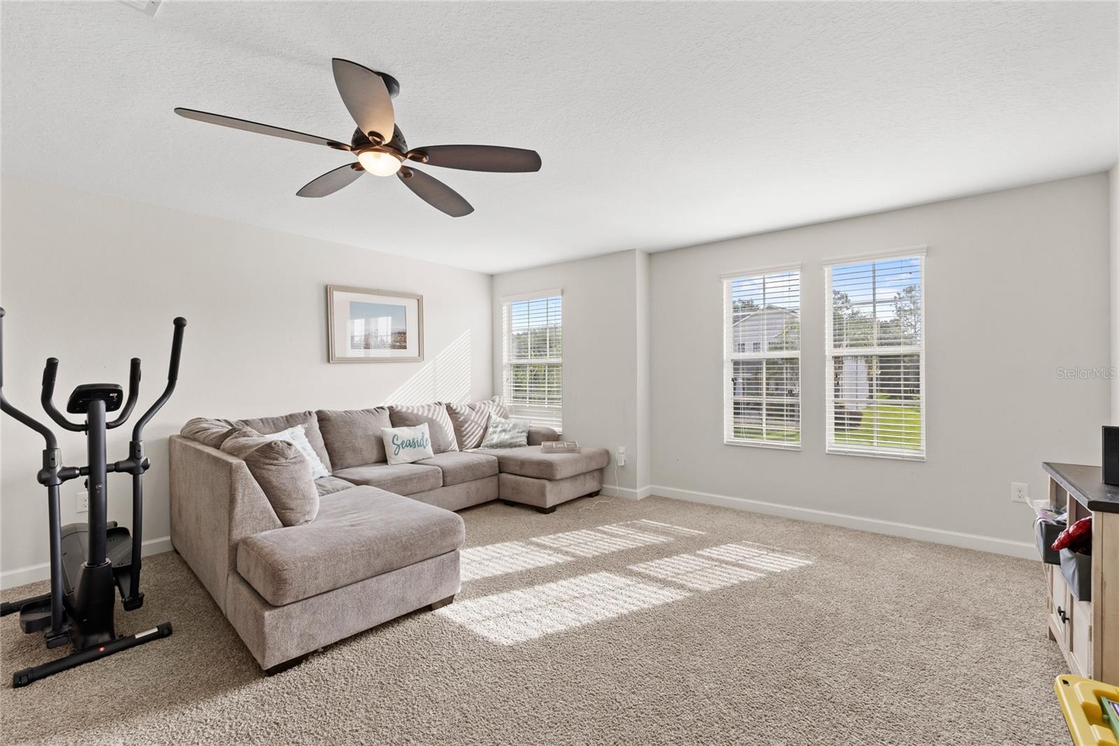 5864 ALENLON WAY, MOUNT DORA, FL, 32757