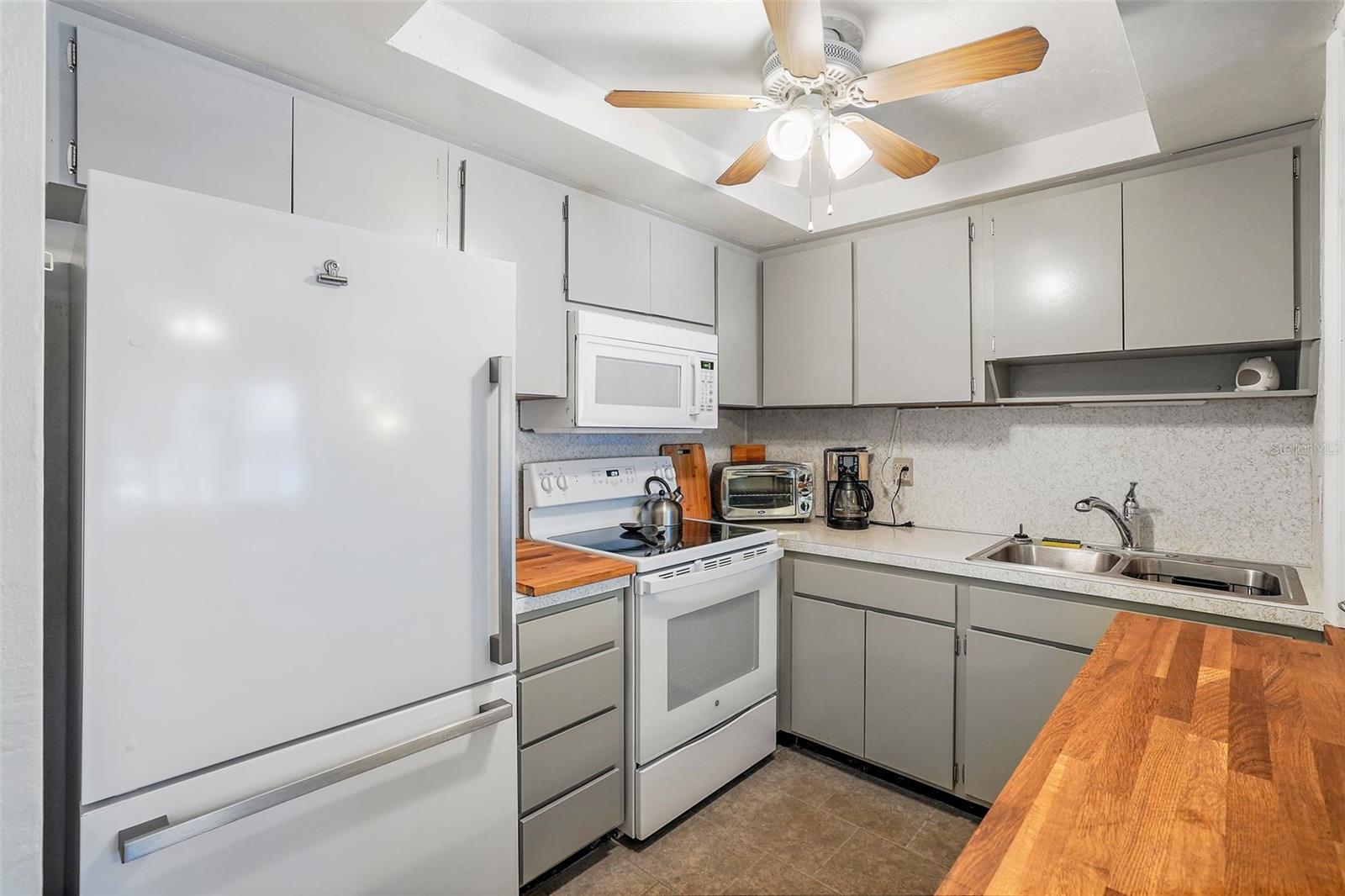 680 71ST AVE #11, ST PETE BEACH, FL, 33706