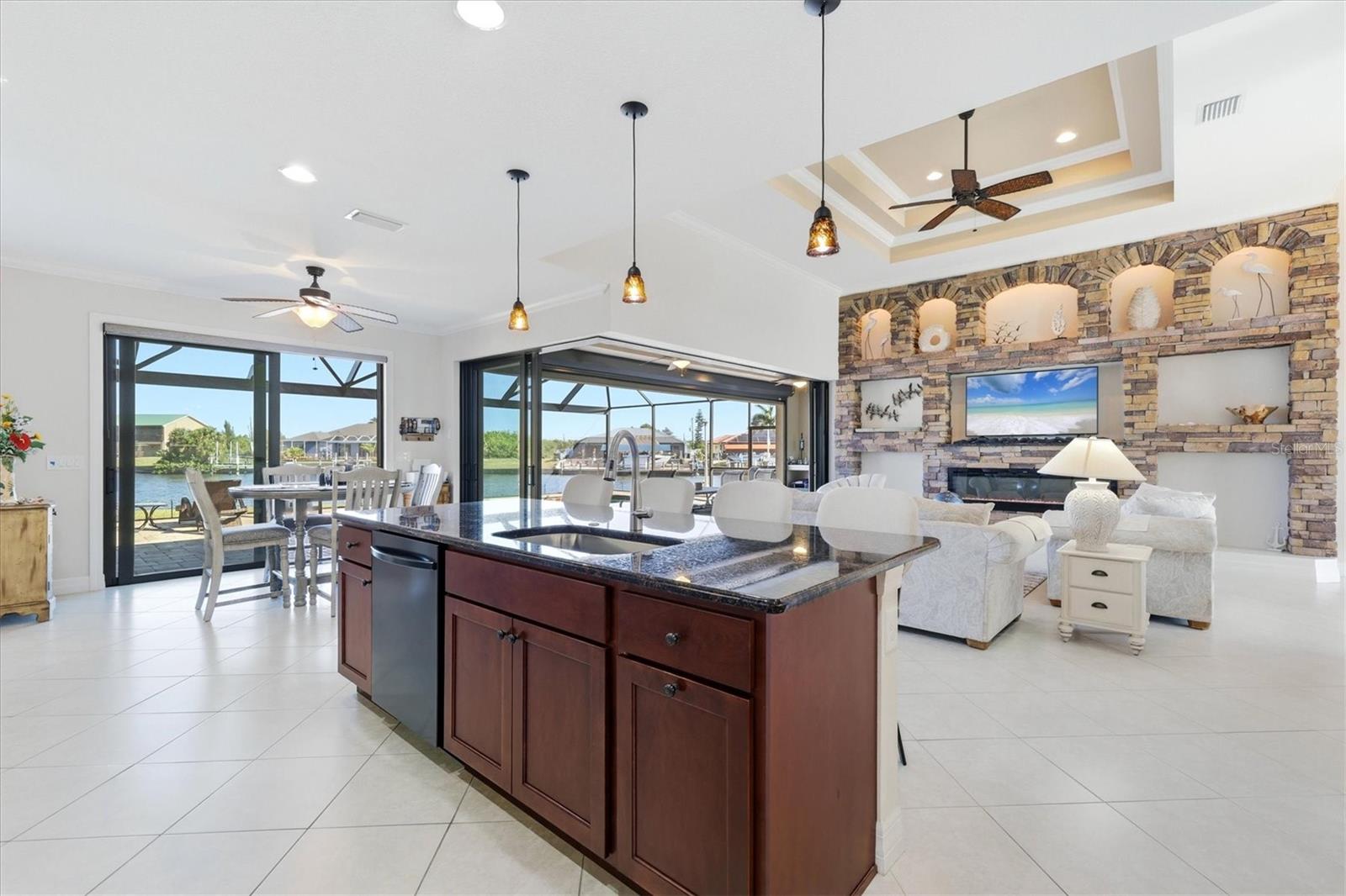 9266 MIGUE CIR, PORT CHARLOTTE, FL, 33981
