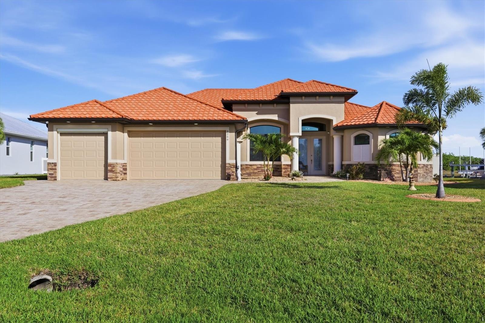 9266 MIGUE CIR, PORT CHARLOTTE, FL, 33981