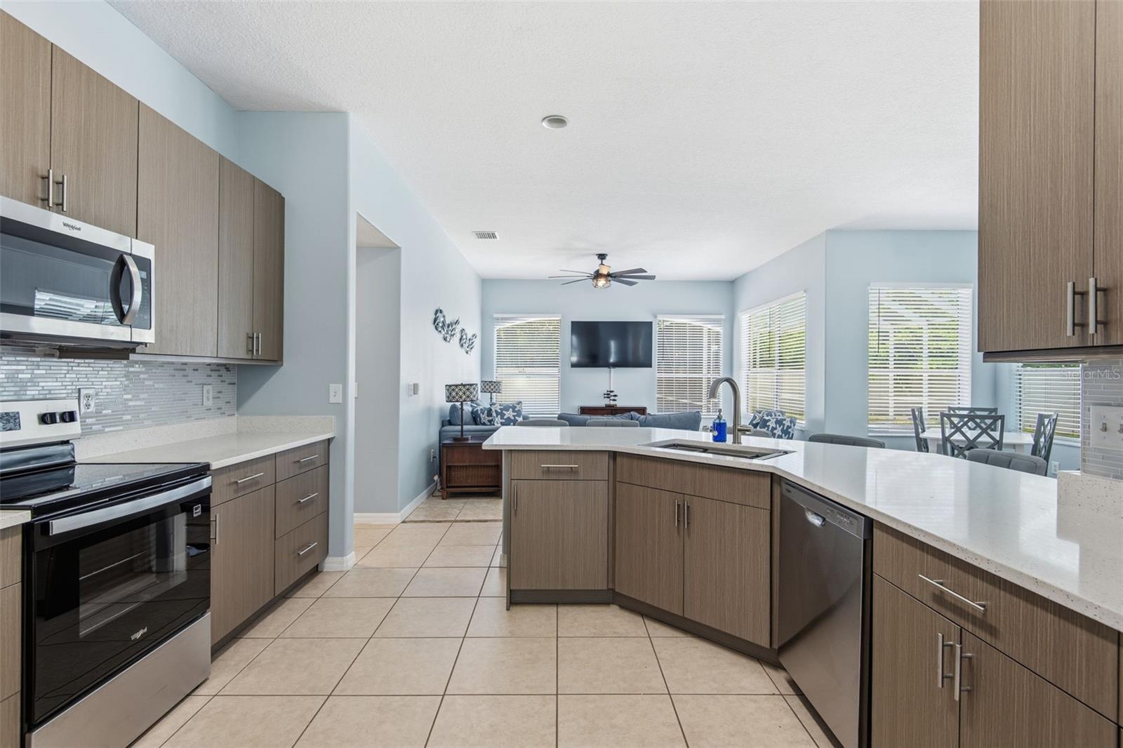 6 BURRELL PL, PALM COAST, FL, 32137