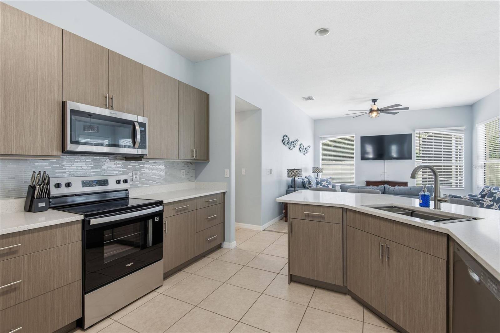 6 BURRELL PL, PALM COAST, FL, 32137
