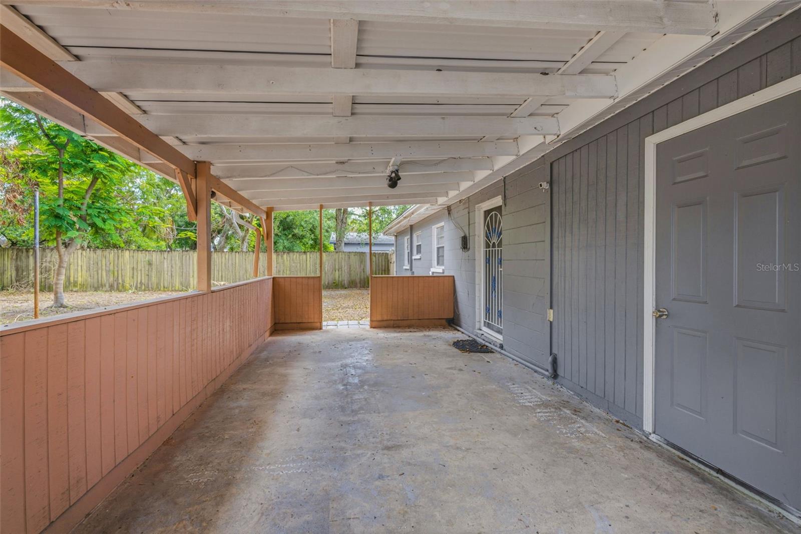 10015 N 23RD ST, TAMPA, FL, 33612