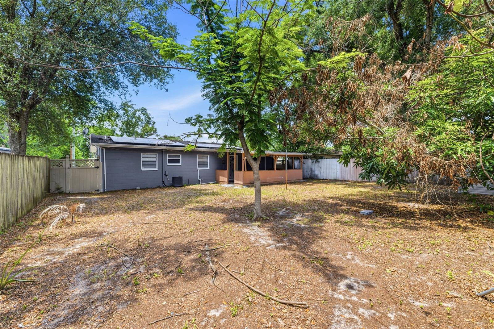 10015 N 23RD ST, TAMPA, FL, 33612
