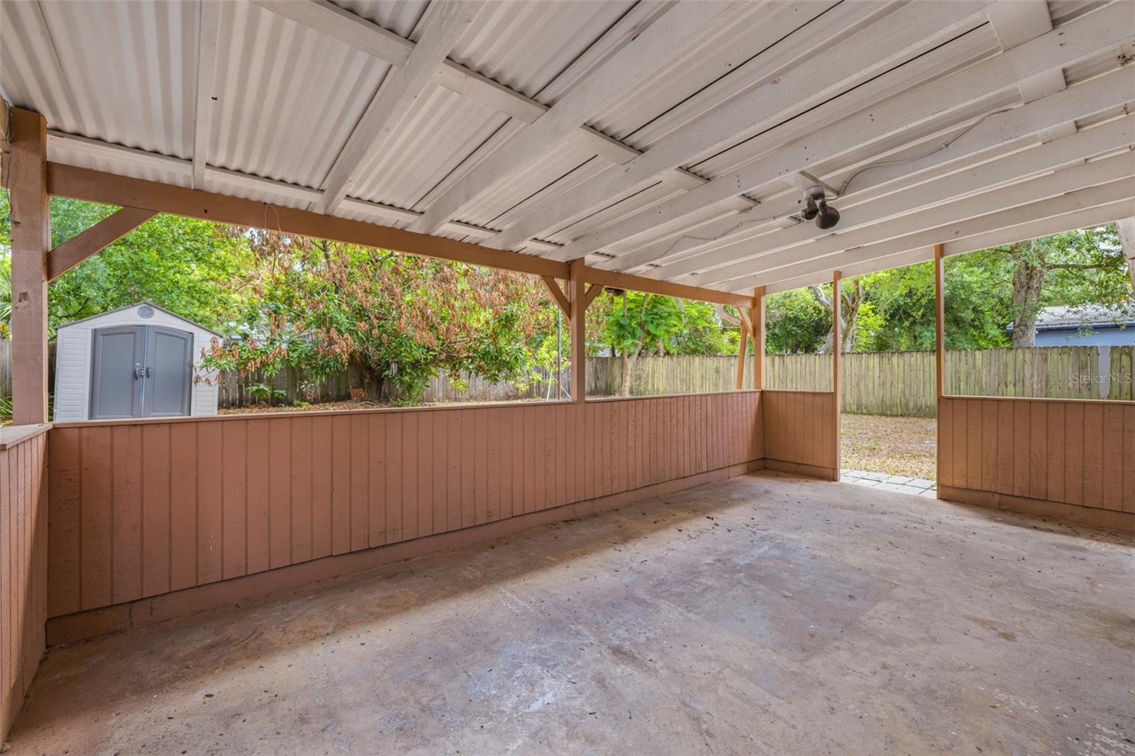 10015 N 23RD ST, TAMPA, FL, 33612