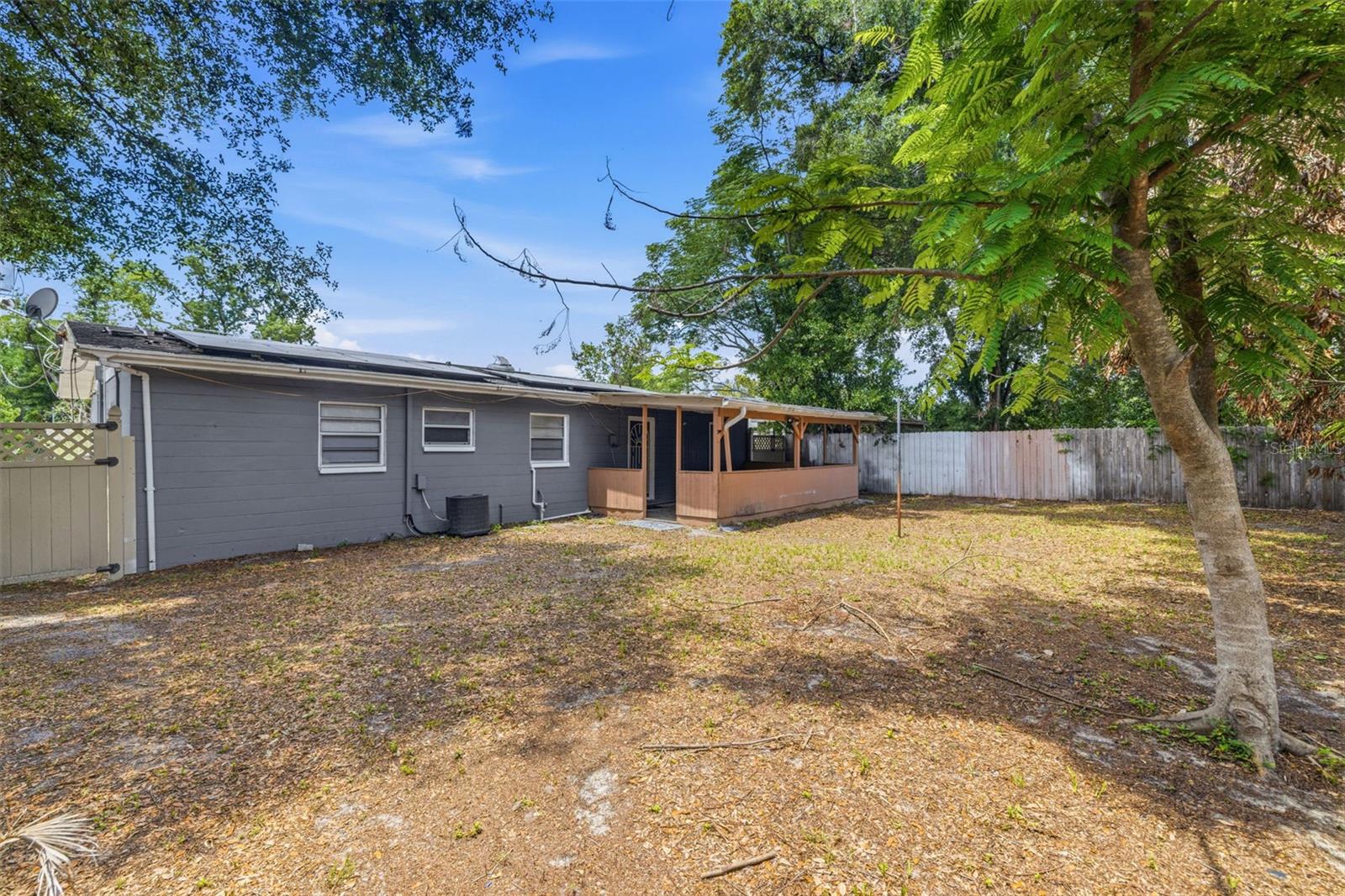 10015 N 23RD ST, TAMPA, FL, 33612
