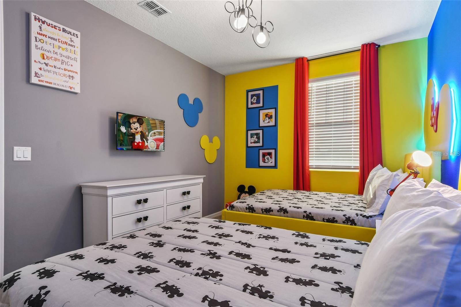 8905 COCONUT BREEZE DR, KISSIMMEE, FL, 34747