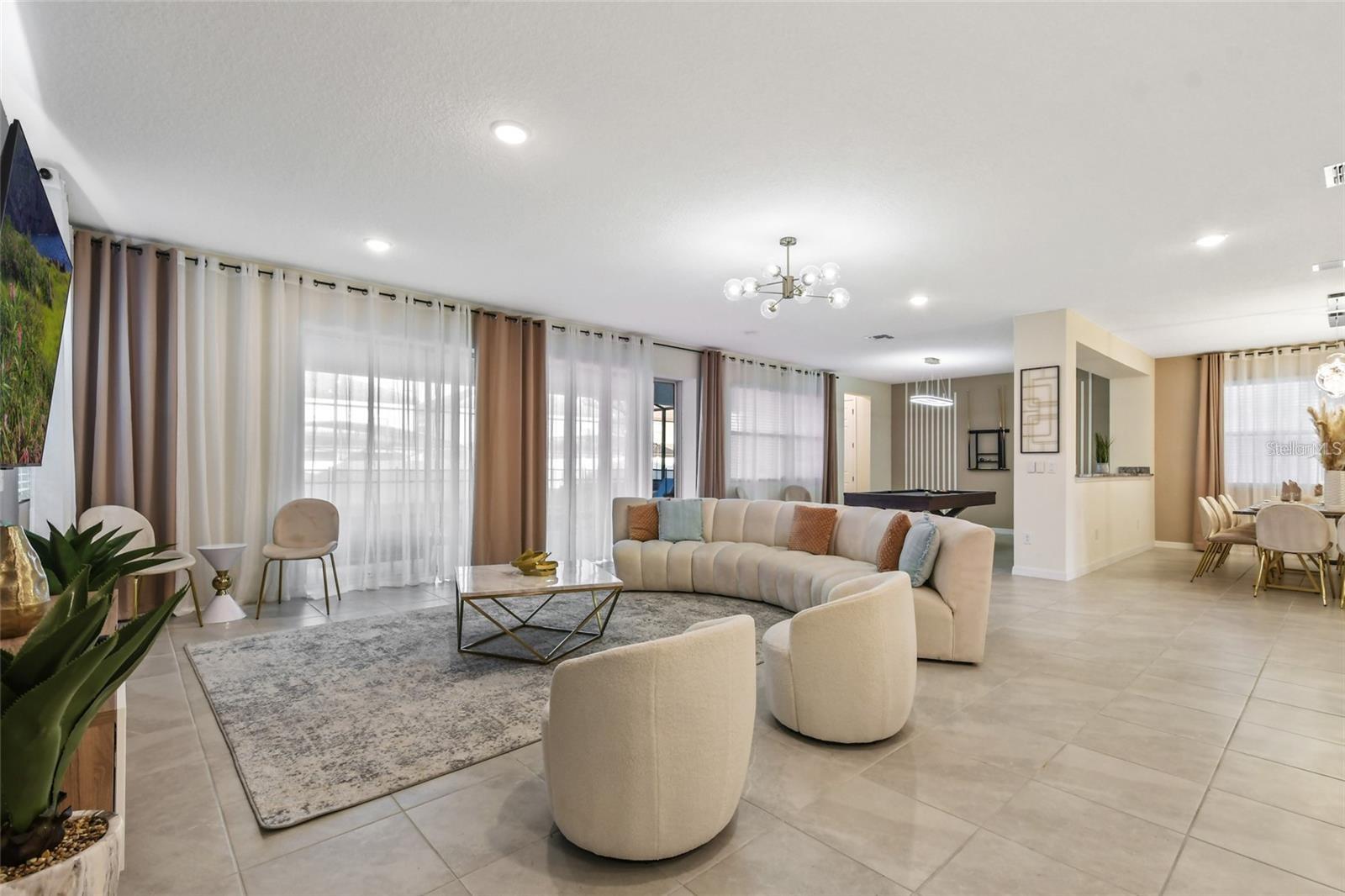 8905 COCONUT BREEZE DR, KISSIMMEE, FL, 34747