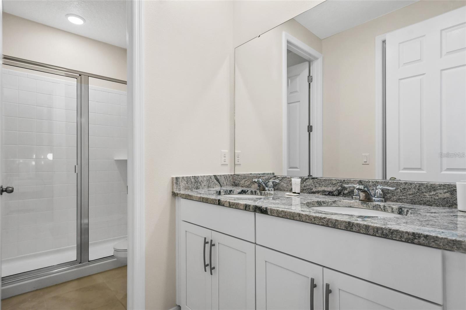 8905 COCONUT BREEZE DR, KISSIMMEE, FL, 34747