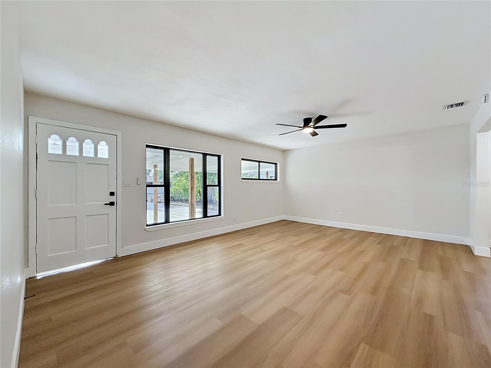 2105 SHAFFER PL, ORLANDO, FL, 32806
