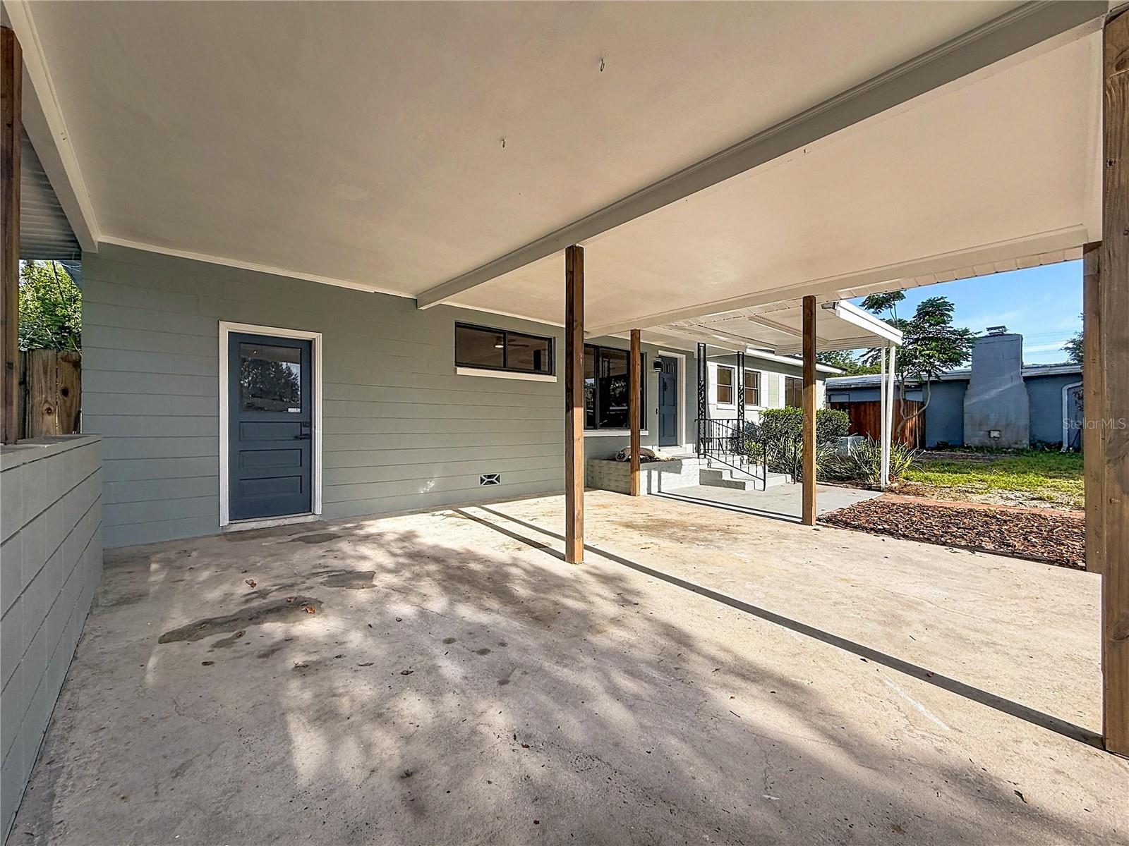 2105 SHAFFER PL, ORLANDO, FL, 32806