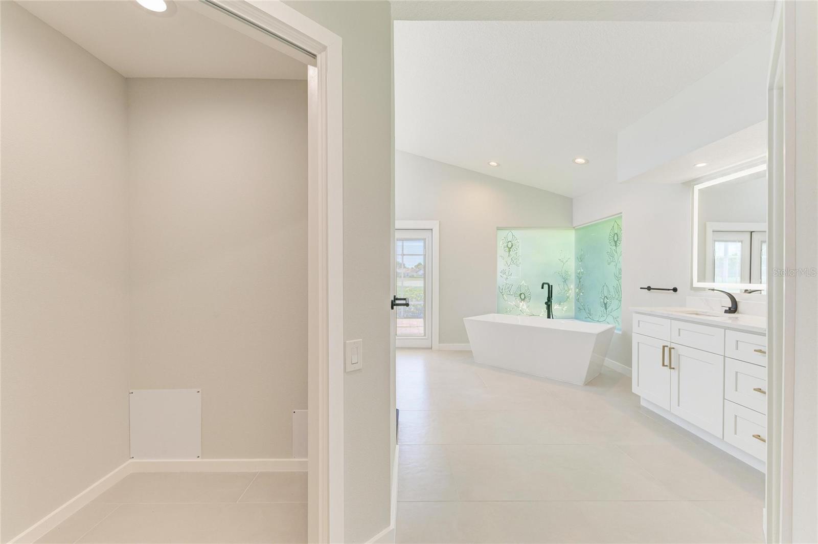 4268 LAS PALMAS WAY, SARASOTA, FL, 34238