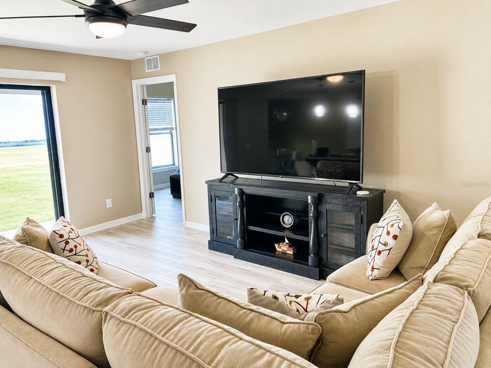 1604 ELLINGTON DR, DUNDEE, FL, 33838