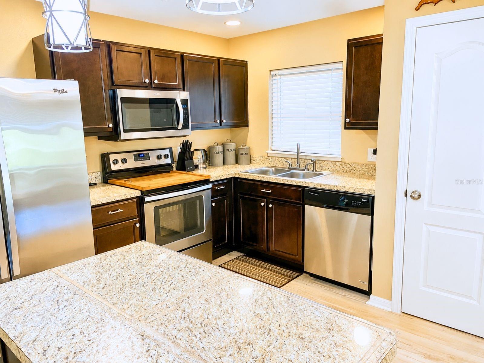 1604 ELLINGTON DR, DUNDEE, FL, 33838