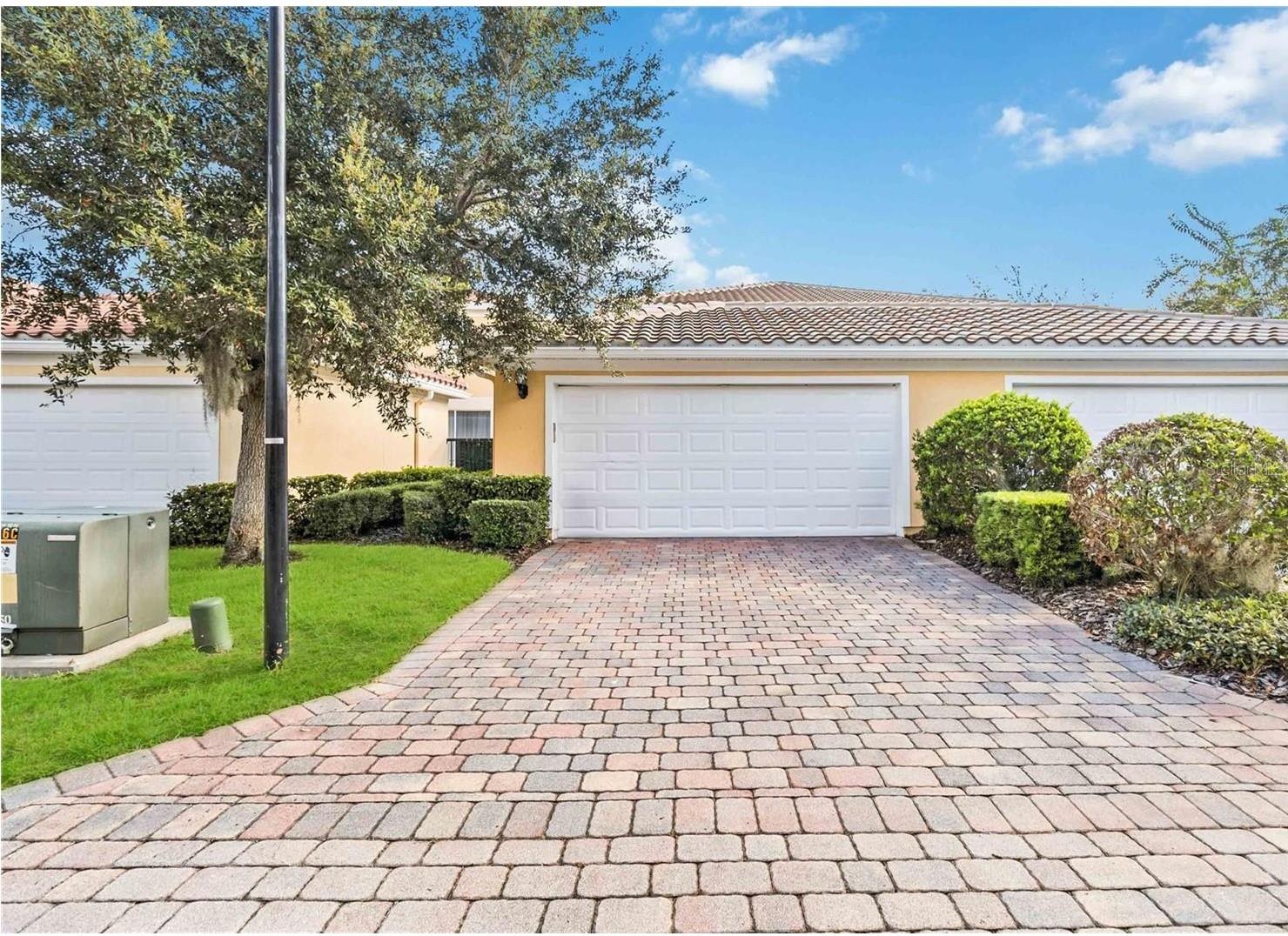 12074 GINKGO DR, ORLANDO, FL, 32827