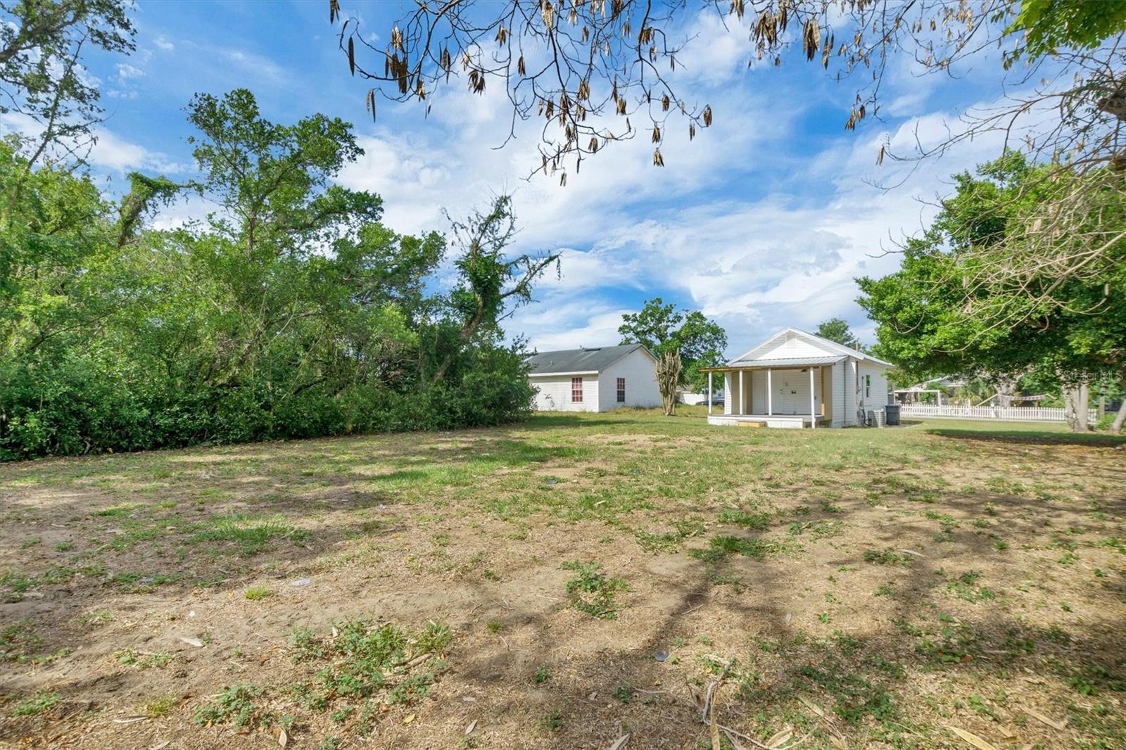 209 PINEY AVE, LAKE WALES, FL, 33898