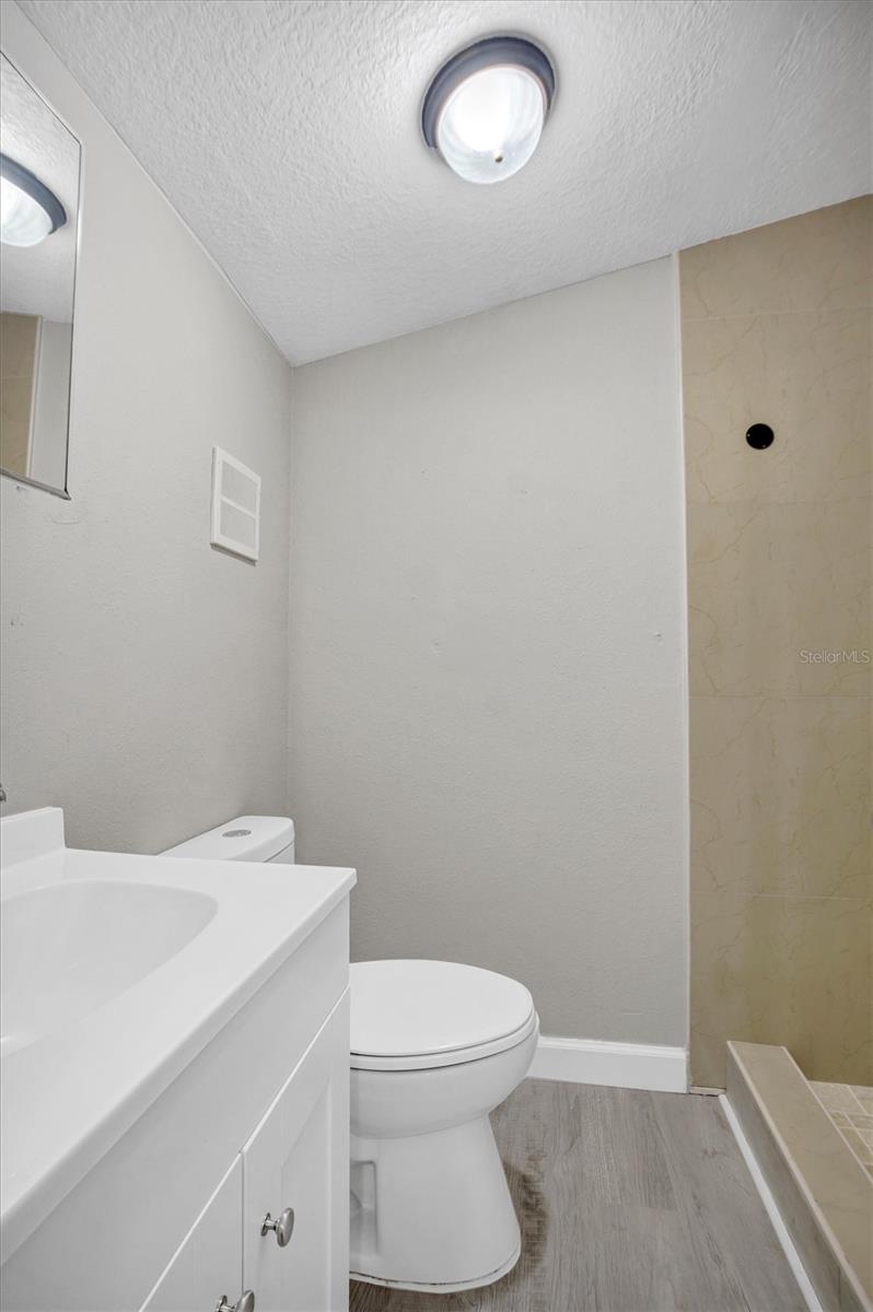 209 PINEY AVE, LAKE WALES, FL, 33898